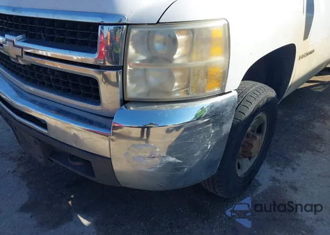 2009 Chevrolet Silverado 2500Hd Work Truck z USA, uszkodzony, nr VIN 1GCHC43K59F103701